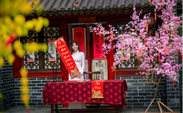 Lunar New Year (Tết Nguyên Đán) là dịp lễ quan trọng trong văn hoá Á Đông