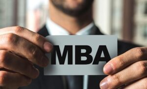 MBA programs one year hợp với những người muốn tiết kiệm thời gian